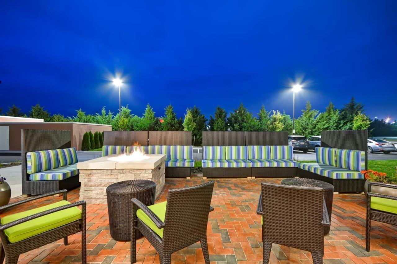 Home2 Suites By Hilton Charles Town Dış mekan fotoğraf