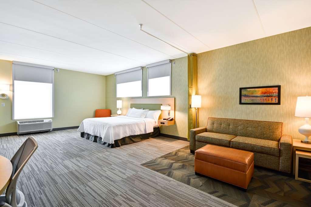 Home2 Suites By Hilton Charles Town Oda fotoğraf